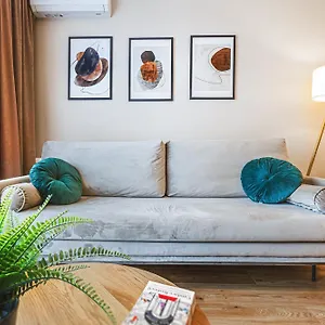 Komfortowy Z Balkonem I Parkingiem Apartment Wroclaw